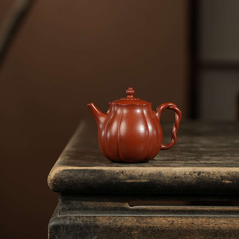 龙德堂陶艺 汤宣武制《花开佛现》210cc 原矿大红袍  库存请咨询客服