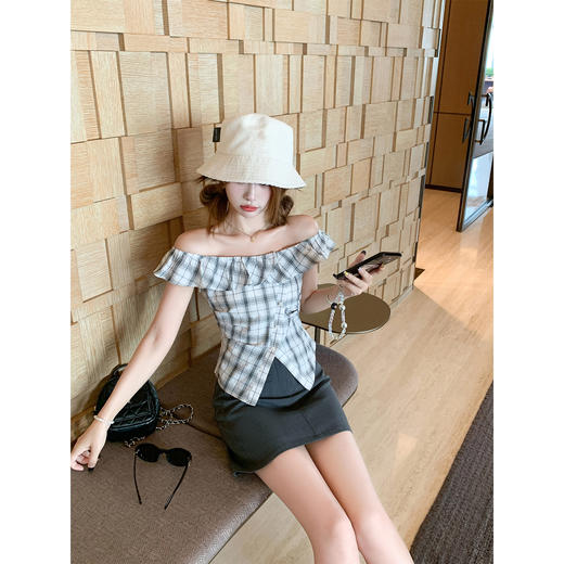 <曾小咸推荐>3.29现货秒杀！微信超特价！韩系一字肩排扣开叉格子衬衫 日常119.99 立减60 秒杀59.99！ 商品图2