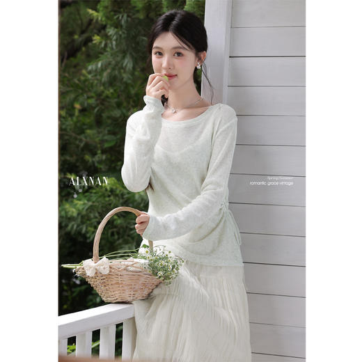 鹿向南「鸽羽拿铁」浅绿色长袖T恤女夏季防晒罩衫设计感抽绳上衣 商品图4