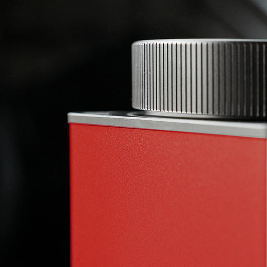 A07【中国红.方形合金罐.约100g装】30元1个.满20个包邮 商品图2