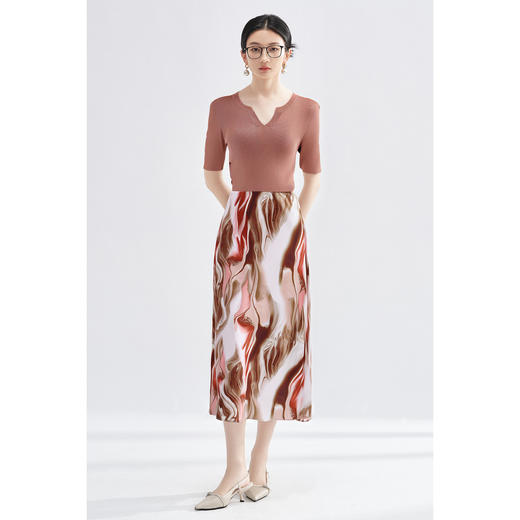 米思阳2025夏季新款设计感显瘦V领开叉针织T恤简约高级感上衣1005 商品图4