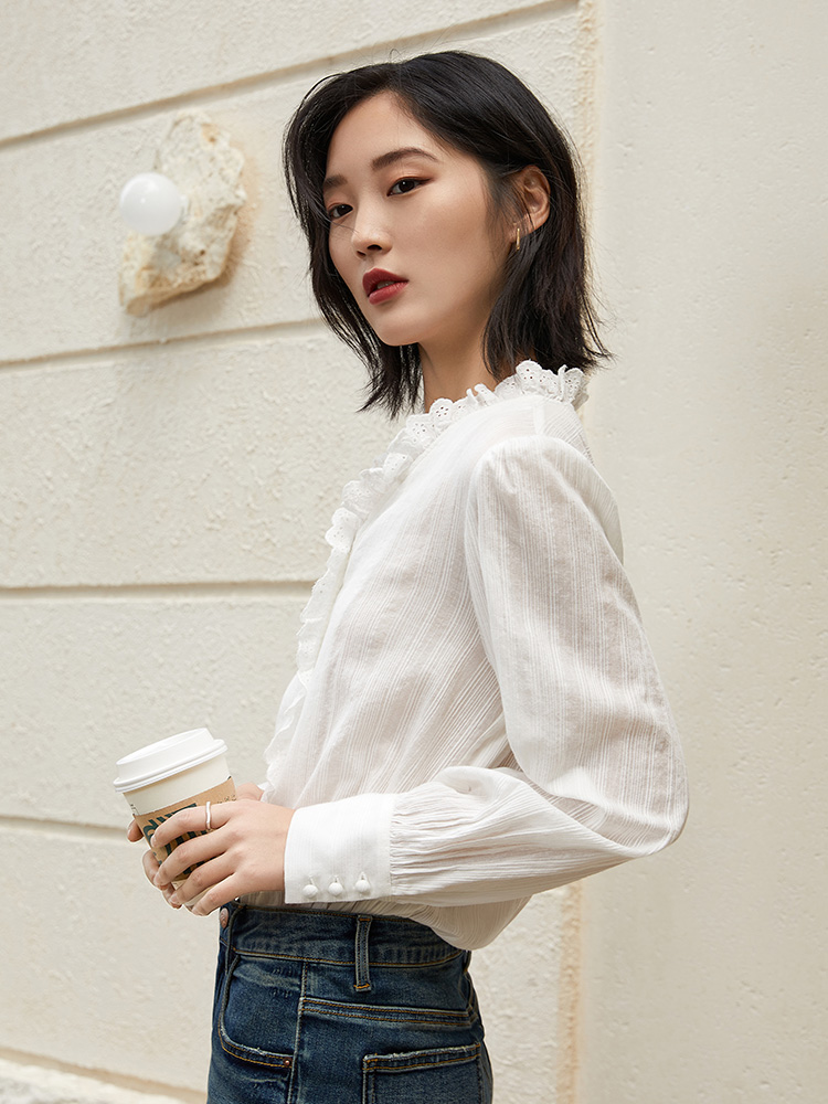 浪漫加分！蕾丝花边白衬衫，演绎法式优雅风情