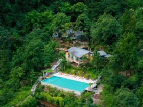 【青城山-427号民宿】单房预定，独栋2房，无边际泳池！青城后山景区旁、夏日临溪玩水避暑，带地暖、看云海日出！ZJS