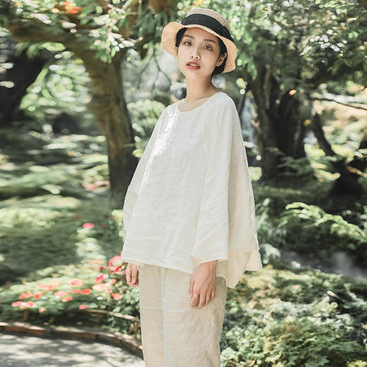 绽放旅行女装418朵/复活款·2019年提花条纹亚麻圆领蝙蝠袖T恤女 商品图3