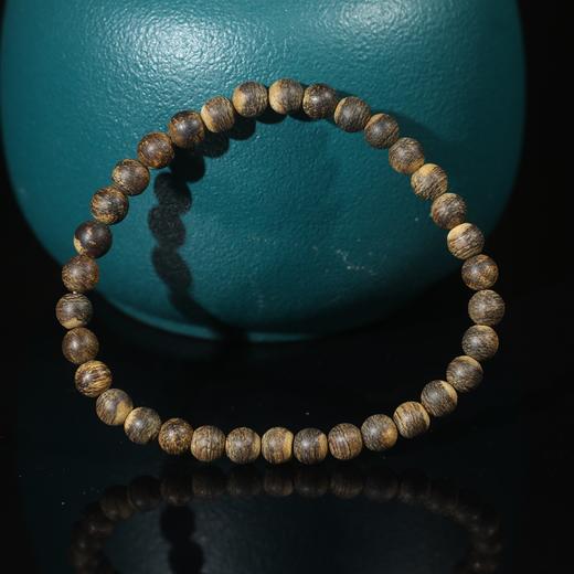 BC.DF7.15-5   东马沉水(单圈) ，2.88g 商品图0