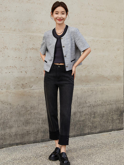 时髦精必备！高腰黑色直筒牛仔裤 卷边细节 日常超吸睛 商品图1