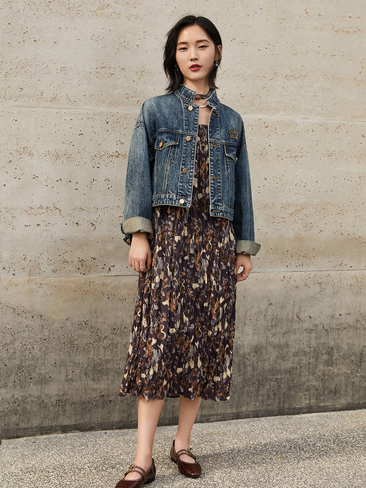 复古碎花吊带连衣裙女 春夏款宽松显瘦中长裙 温柔风气质打底裙 商品图1