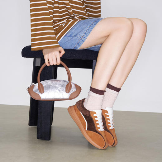 lost in echo2025秋冬新款时髦流苏装饰真皮豹纹厚底休闲阿甘鞋女 商品图3