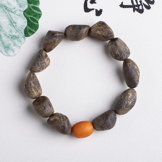 xy0456沉香+老蜜蜡随形珠手串 商品图0