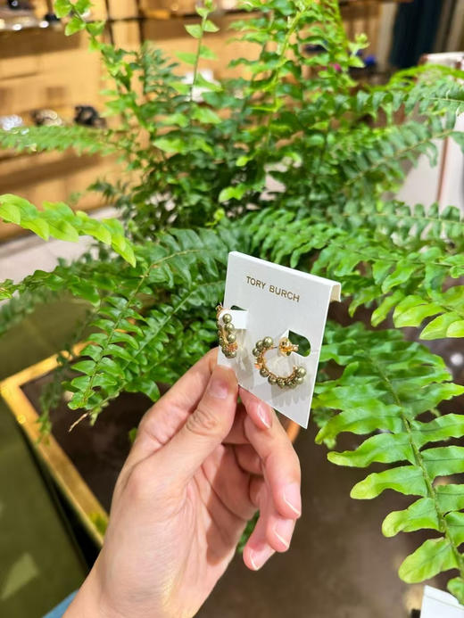 💰820🇺🇸包邮✈️Tory Burch限时折扣💢TB珍珠耳环💢😍小珍珠太好看啦[色]满满的高级感💫香奈儿同款 商品图8