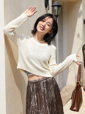 甜系满分！奶白色短款针织毛衣，解锁元气少女感