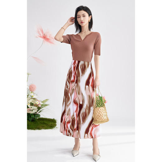 米思阳2026春新款时尚粉色印花中长裙顺滑显瘦百搭半身裙1814 商品图4