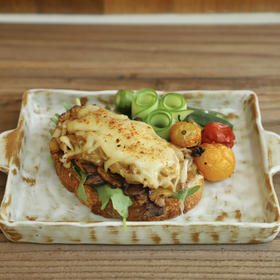 凤梨牛舌（11:00开始制作）