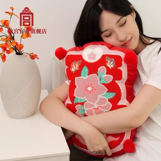 故宫 桃喜满满装饰抱枕 商品图1