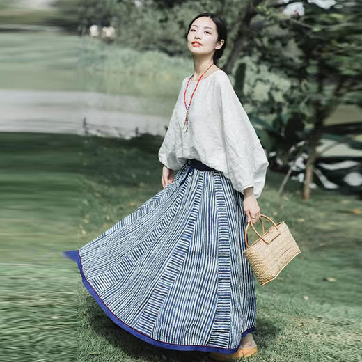 绽放旅行女装418朵/复活款·2019年提花条纹亚麻圆领蝙蝠袖T恤女 商品图1