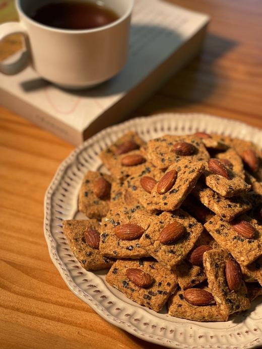 买2送1到手3盒【海苔肉松坚果脆】咸鲜酥脆  肉松脑袋和坚果脑袋都爱住了 商品图9