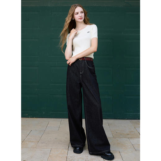 【莱赛尔】三彩2025秋季新款简约刺绣圆领针织衫肌理感套头毛衫M 商品图3