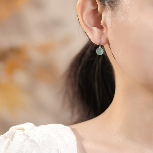 【一世温柔】S925纯银圆形花纹蓝水翡翠耳饰【CW-EG02284】 商品图3