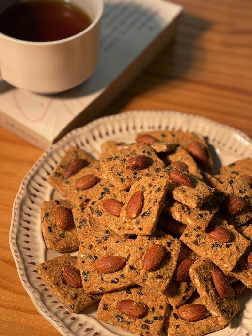 买2送1到手3盒【海苔肉松坚果脆】咸鲜酥脆  肉松脑袋和坚果脑袋都爱住了 商品图2