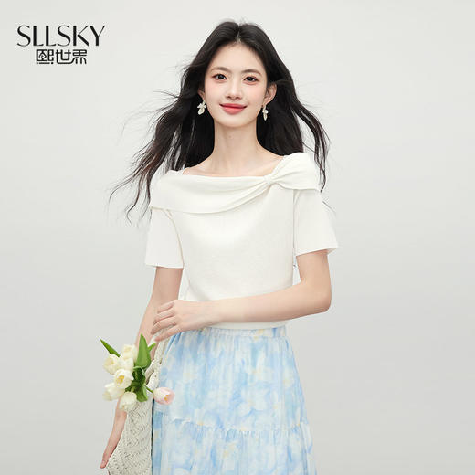 【07/16新品】熙世界蝴蝶结斜肩白色针织衫女薄款夏季短袖设计感别致一字肩上衣 商品图0