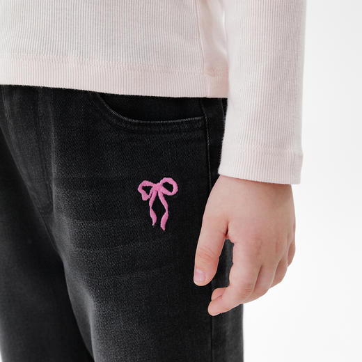 马克珍妮女童柔软轻弹牛仔微喇裤2025年秋装新款551530 商品图3