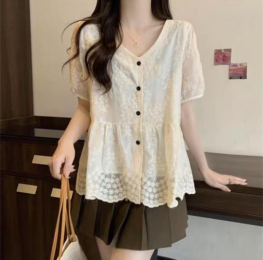 【新品推荐】TT重工工艺刺绣花朵宽松短袖小衫-喜出 商品图2