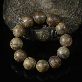 BC.BT7.15-6    文莱(手串) ，45.21g