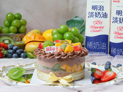 巧克力鲜果 明治淡奶油 法芙娜可可粉 时令鲜果 商品图1
