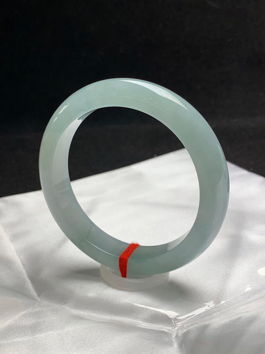 620508，57圈口，冰晴正圈平安镯，晴水底色，细腻 商品图2