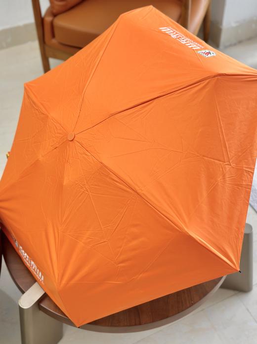 俱乐部采购剩余，山东泰山晴雨伞upf50+折叠胶囊防晒伞雨伞 商品图1