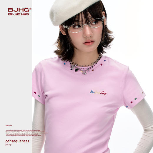 BJHG不计后果彩绣针织T恤短袖女款夏季潮牌微弹修身设计感正肩T恤 商品图1