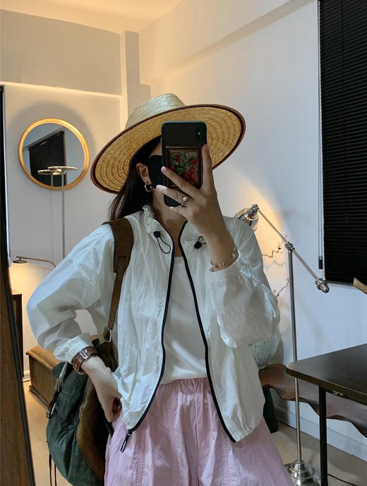 王炸必抢❗柜上💰565+【轻户外空气感山系外套防晒衣】抗菌速干防水防污，轻薄透气！面料微皱肌理感，立体有廓形，上身可咸可甜，真的很酷⚠UPF50+！海边度假 / 通勤上课 / 户外徒步全适配！ 商品图11