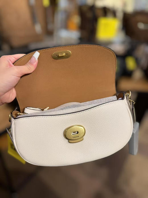 🎗️周年庆💫特价¥2250❗️COACH正价店腋下包🉑斜挎～白色 商品图1