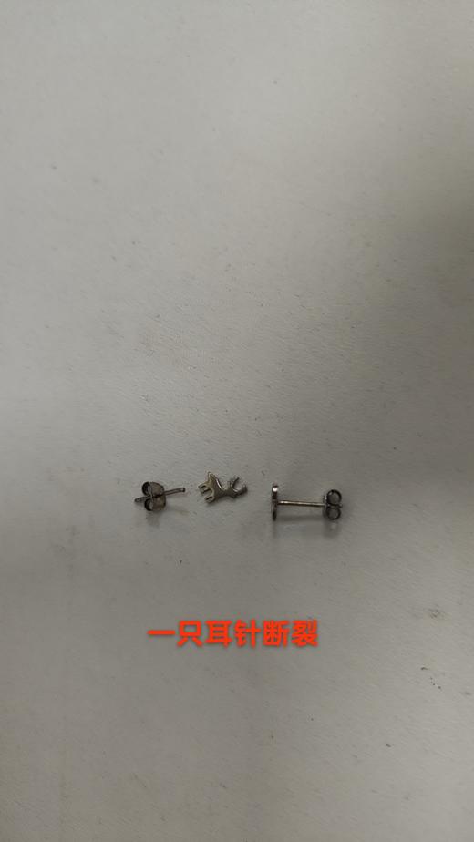 BY097412-A0-A0 周六福 一鹿有你耳钉925银耳扣时尚耳环银耳饰 商品图4