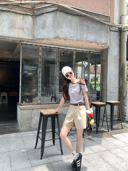 【99元任选2件】微信打折价！条纹斜肩短袖T恤 商品图9