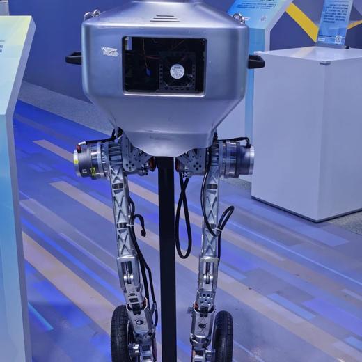 科技跨界奇遇记：带娃沉浸式解锁9大展区，从机器人到火箭飞天的奥秘 商品图3