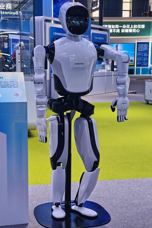 科技跨界奇遇记：带娃沉浸式解锁9大展区，从机器人到火箭飞天的奥秘 商品图1