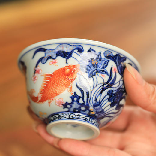 一儒堂郑福星联名青花加彩鱼藻压手杯 商品图8