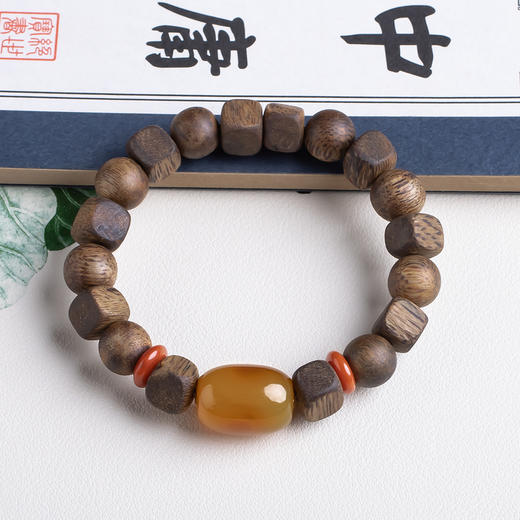 xy0457沉香+蜜蜡古色古香手串 商品图4