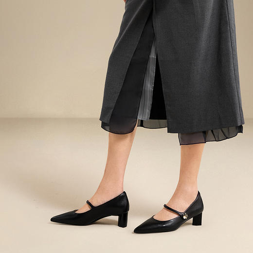 千百度羊皮粗高跟鞋女玛丽珍鞋法式裸色尖头浅口单鞋A25485658 商品图4