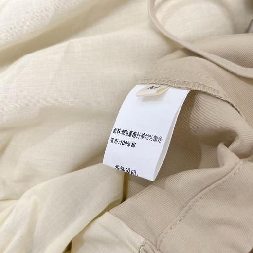 【时装系列】ME TOWN'S 蝙蝠袖花苞可抽绳下摆桃皮绒手感外套-喜出 商品图4