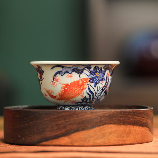 一儒堂郑福星联名青花加彩鱼藻压手杯 商品图5