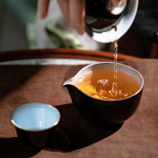 【元昌号传芳】元昌号2019年第二代白票357g生饼传世经典 商品图3