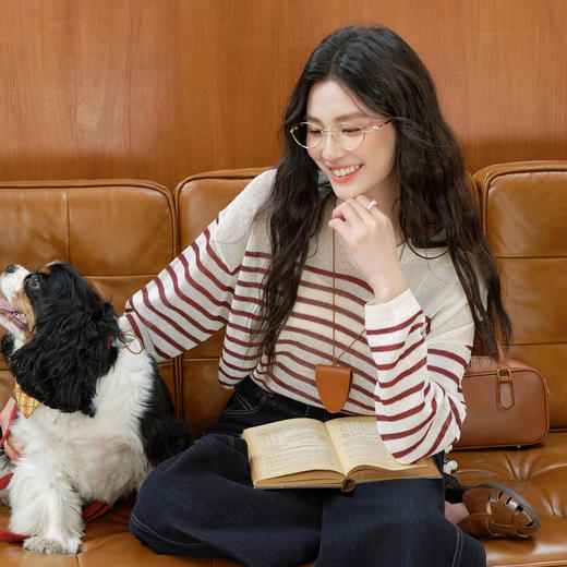 【严选】诗凡黎干爽透气条纹针织罩衫2025秋新款慵懒百搭松弛感小V领长袖7G7330931 商品图3