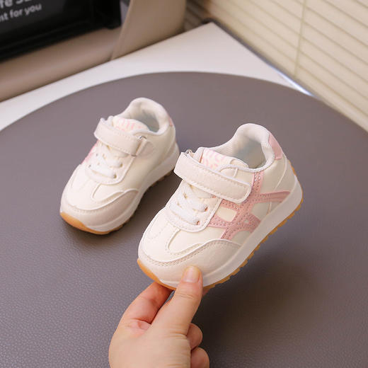 【软底小白鞋，时尚春秋运动鞋！】儿童阿甘鞋鞋子2025新款 女童春秋运动鞋 男童软底小白鞋 休闲鞋时尚-QA 商品图2