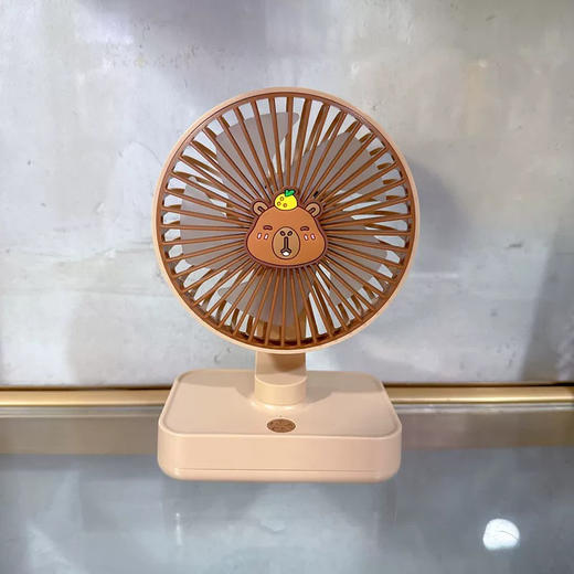 点滴DD8073卡皮巴拉台式炫彩风扇 商品图2