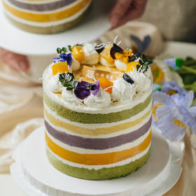 榴莲芒果芋泥抹茶蛋糕
