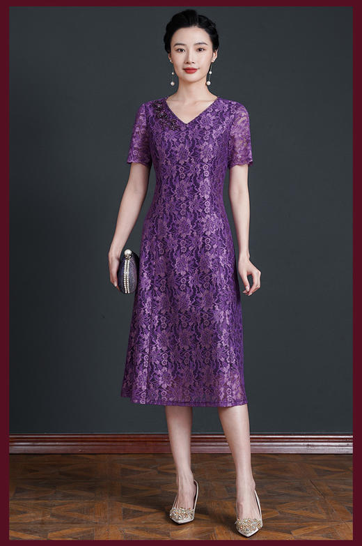 气质妈妈连衣裙，年轻洋气中长款V领40岁50岁MY92502 商品图0