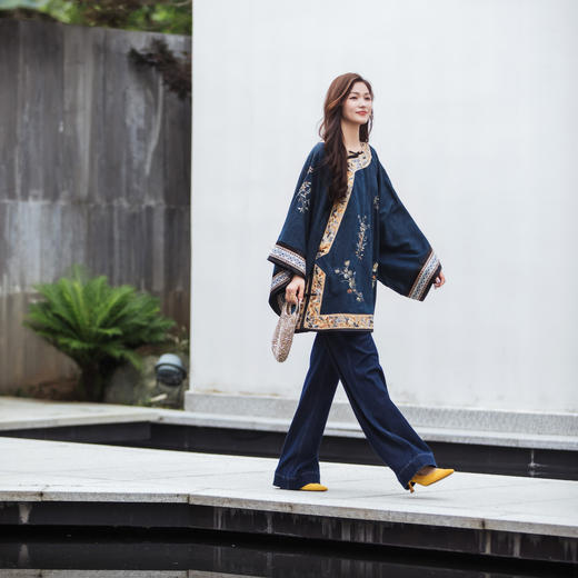 【林栖设计小店】【现货 】天丝牛仔外套氅衣新中式2025早秋新款上衣女1953113 商品图4