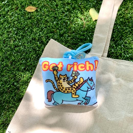 【新品现货】玩偶挂件 可爱挂饰 可选橘柿大好/马上豹富/兔飞猛进/福豹满满 阅见文创 商品图6